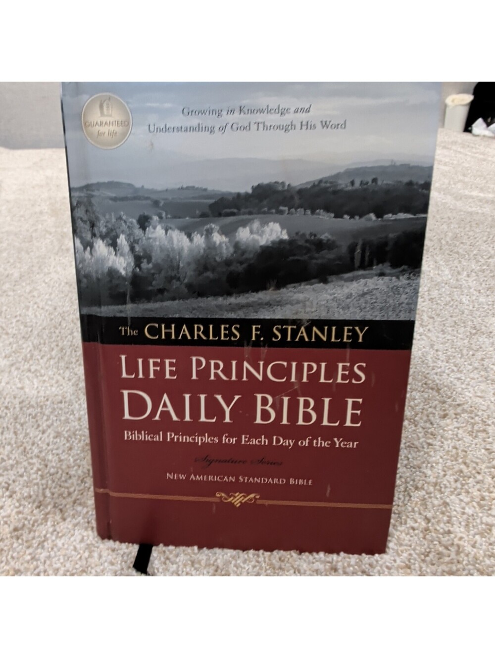 The Charles F. Stanley Life Principles Daily Bible - New American Standard Bible